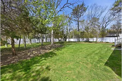 28 Gabon Lane, Coram, NY 11727 - Photo 34