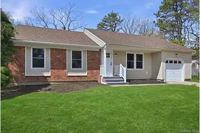 28 Gabon Lane, Coram, NY 11727 - Photo 38