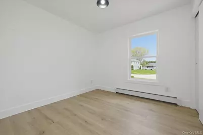 28 Gabon Lane, Coram, NY 11727 - Photo 20