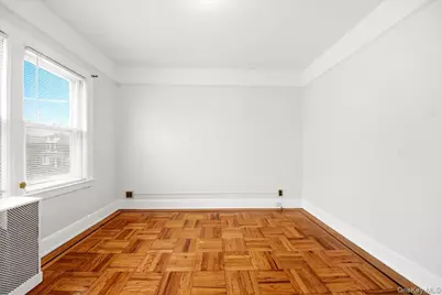 1432 Hobart Avenue, Bronx, NY 10461 - Photo 16
