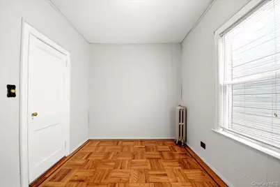 1432 Hobart Avenue, Bronx, NY 10461 - Photo 20