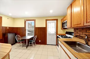 1432 Hobart Ave, Bronx, NY 10461 - Photo 10