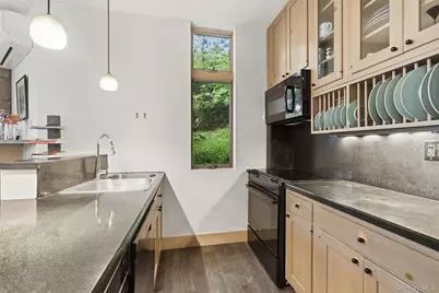 324 W Lake Boulevard, Mahopac, NY 10541 - Photo 26
