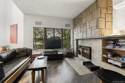 324 W Lake Boulevard, Mahopac, NY 10541 - Photo 16