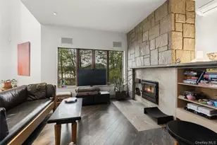 324 W Lake Blvd, Mahopac, NY 10541 - Photo 16