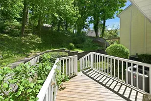 515 High St, Port Jefferson, NY 11777 - Photo 24