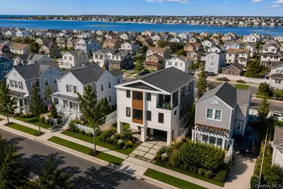 33 Farrell Street, Long Beach, NY 11561 - Photo 4