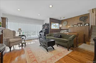 244 Mercury St, East Meadow, NY 11554 - Photo 12