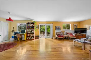 284 Schenck Ave, Great Neck, NY 11021 - Photo 24