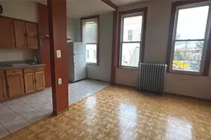 63-53 60th Pl, Ridgewood, NY 11385 - Photo 16