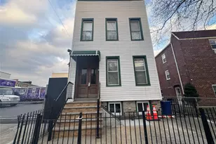 63-53 60th Pl, Ridgewood, NY 11385 - Photo 2