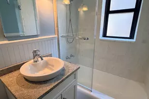 325 Main St, White Plains, NY 10601 - Photo 18