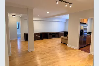 325 Main Street #5D, White Plains, NY 10601 - Photo 10
