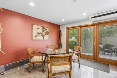 15470 Powells Cove Boulevard, Whitestone, NY 11357 - Photo 20