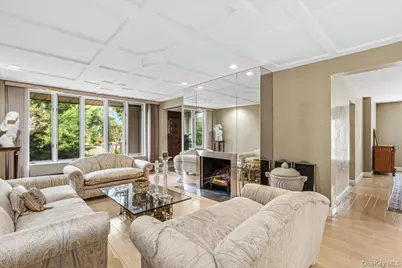 15470 Powells Cove Boulevard, Whitestone, NY 11357 - Photo 8