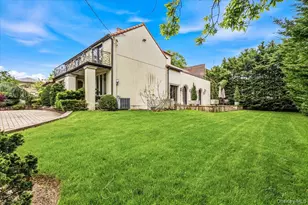 154-70 Powells Cove Blvd, Whitestone, NY 11357 - Photo 36