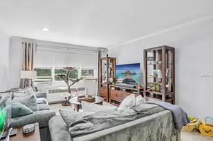 121 N Broadway, White Plains, NY 10603 - Photo 12