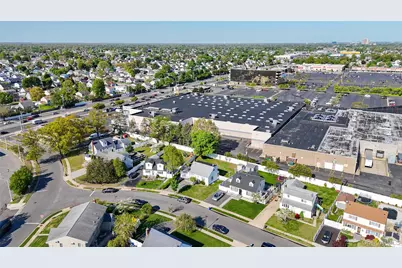 47 Cardinal Road, Levittown, NY 11756 - Photo 8