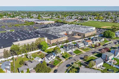47 Cardinal Road, Levittown, NY 11756 - Photo 14
