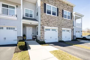 244 Fall Ct, East Northport, NY 11731 - Photo 2
