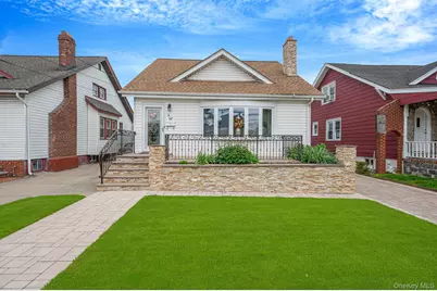 167 Shaw Avenue, Valley Stream, NY 11580 - Photo 2