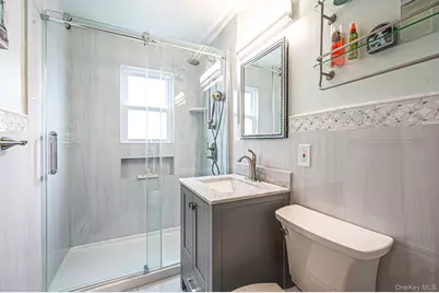 167 Shaw Avenue, Valley Stream, NY 11580 - Photo 22