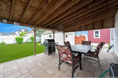 167 Shaw Avenue, Valley Stream, NY 11580 - Photo 32