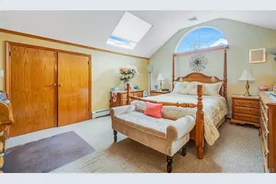 167 Shaw Avenue, Valley Stream, NY 11580 - Photo 16