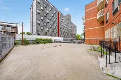 11231 38th Avenue #3D, Corona, NY 11368 - Photo 14