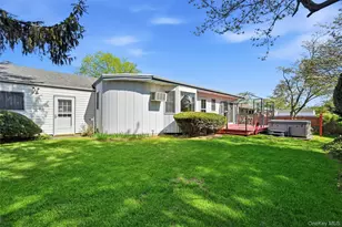 2708 Gull Ave, Medford, NY 11763 - Photo 34