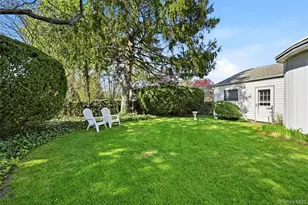 2708 Gull Ave, Medford, NY 11763 - Photo 32