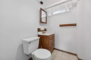 114 New Hyde Park Rd, Garden City, NY 11530 - Photo 24