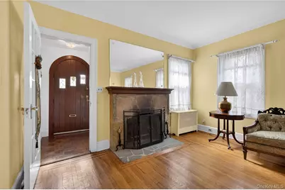 114 New Hyde Park Road, Garden City, NY 11530 - Photo 6