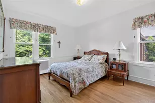 114 New Hyde Park Rd, Garden City, NY 11530 - Photo 14