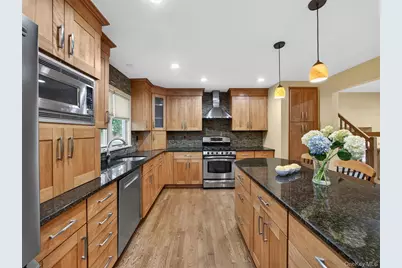 1 Wilton Circle, New City, NY 10956 - Photo 10