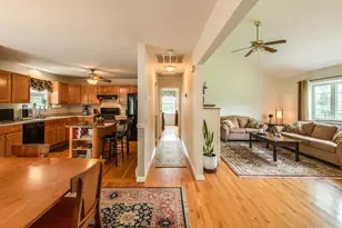 17 Verplanck Ave, Hopewell Junction, NY 12533 - Photo 18