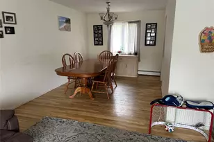 43 Vanderbilt Ave, Saint James, NY 11780 - Photo 2