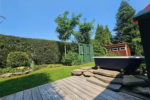 10 Phyllis Rd, Mastic Beach, NY 11951 - Photo 18