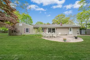 35 Pembrook Dr, Stony Brook, NY 11790 - Photo 26