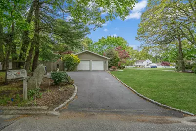 35 Pembrook Drive, Stony Brook, NY 11790 - Photo 22