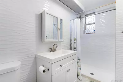 1830 Yates Avenue, Bronx, NY 10461 - Photo 32