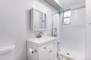 1830 Yates Ave, Bronx, NY 10461 - Photo 32