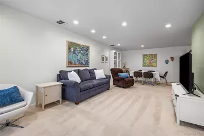 99 S Park Avenue #28, Rockville Centre, NY 11570 - Photo 14