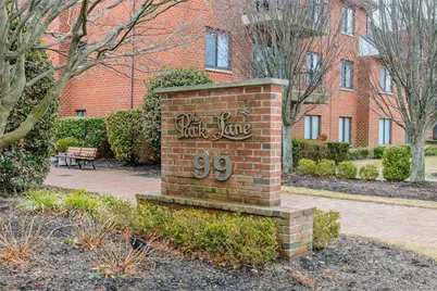 99 S Park Avenue #28, Rockville Centre, NY 11570 - Photo 2