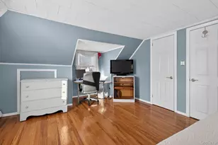 7 Greenbriar Ln, Hicksville, NY 11801 - Photo 30