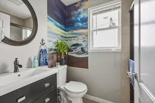 981 S 4th St, Lindenhurst, NY 11757 - Photo 20