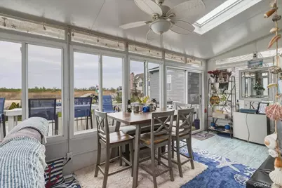 981 S 4th Street, Lindenhurst, NY 11757 - Photo 18