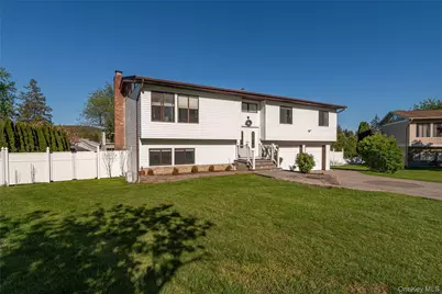 7 Birch Court, Orangeburg, NY 10962 - Photo 2