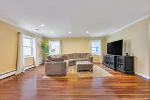 40 Twisting Dr, Lake Grove, NY 11755 - Photo 18