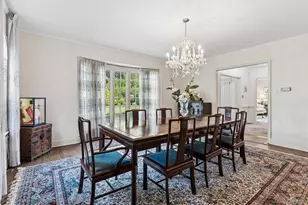 10 Westbury Rd, Garden City, NY 11530 - Photo 12